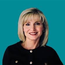 اليزابيث بيترو