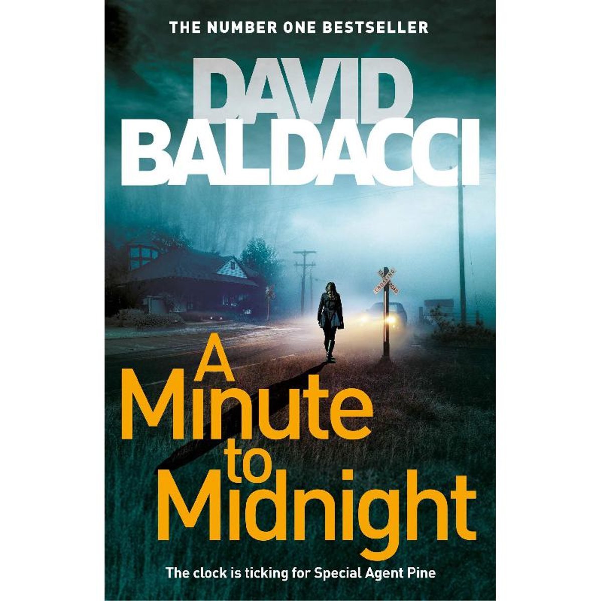 A Minute to Midnight Book 2 (Atlee Pine) - The Clock is Ticking for Special Agent Pine